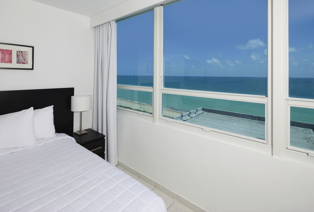 Castle Beach By New Point Miami Hotel Miami Beach Exterior photo